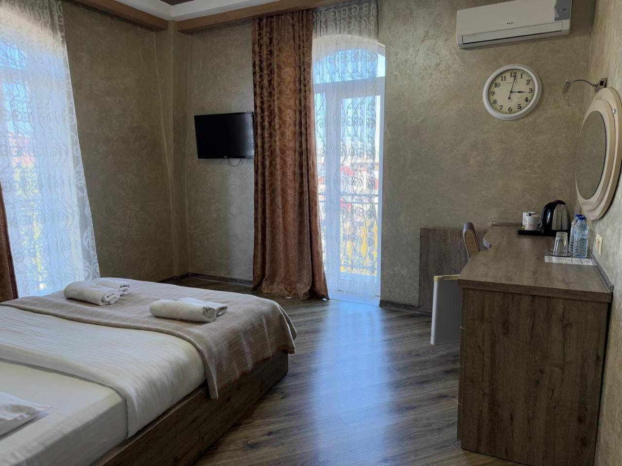 Black Sea Star Batumi Exterior photo