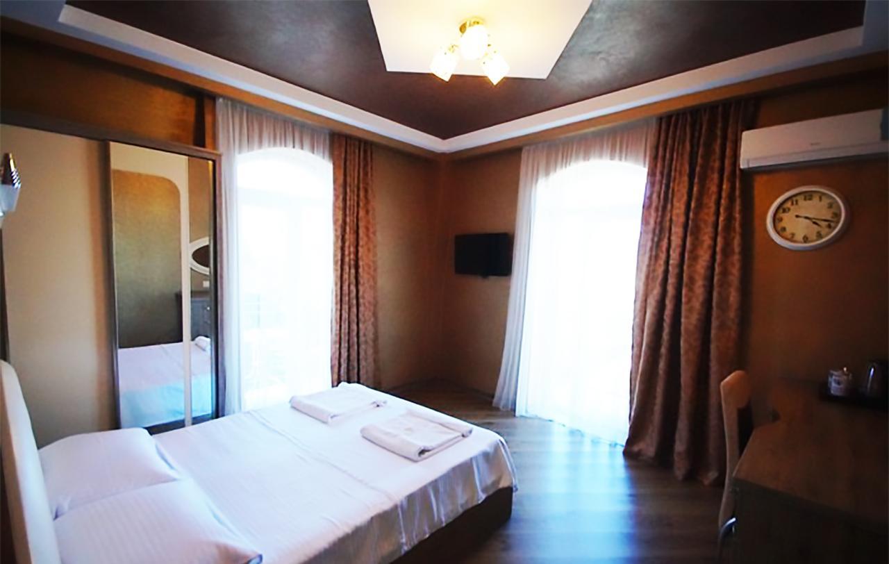 Black Sea Star Batumi Exterior photo